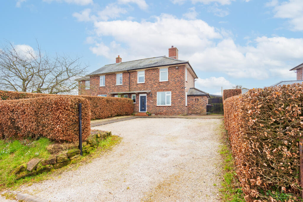 2 bedroom semi-detached house