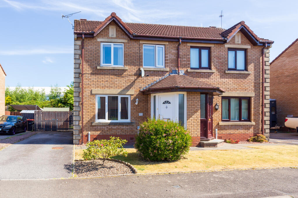 3 bedroom semi-detached house