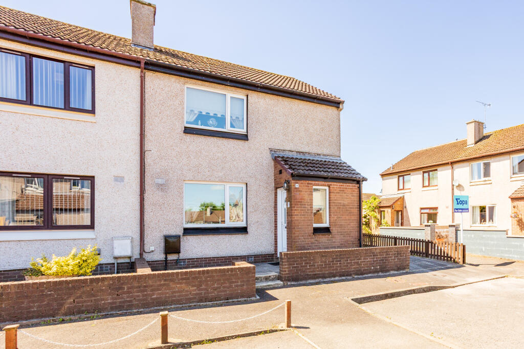 2 bedroom semi-detached house
