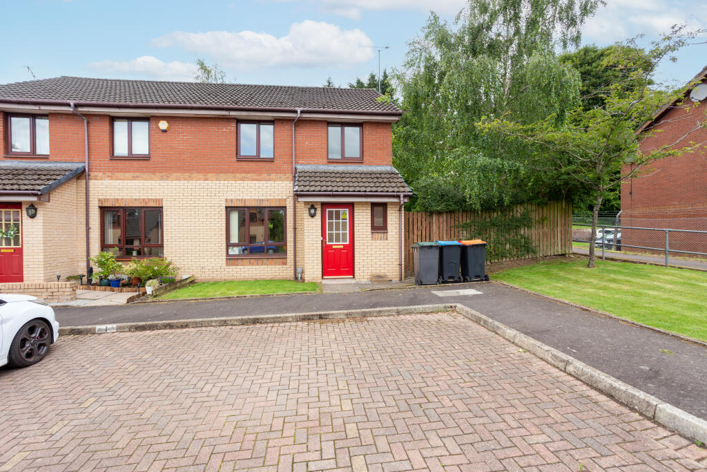 3 bedroom semi-detached house