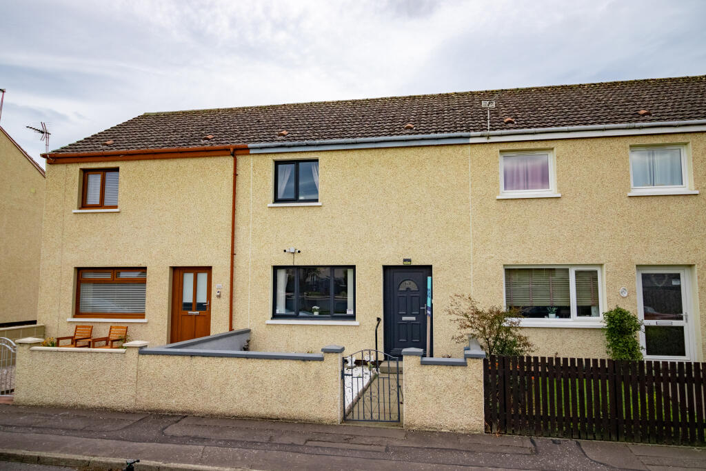2 bedroom terraced house