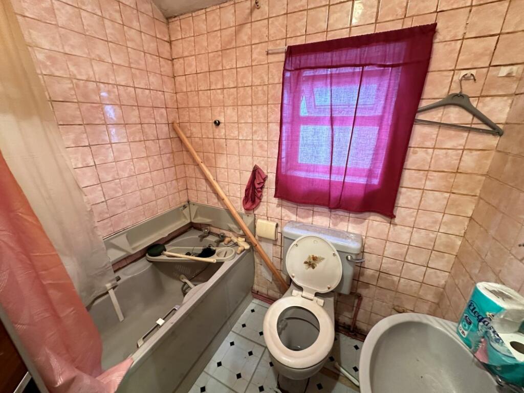 Additional property image - 135 Mary Vale Road, Bournville, Birmingham, B30 2DN