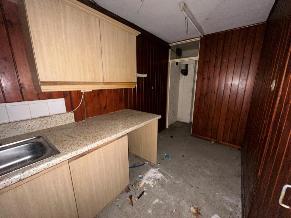 Additional property image - 33 Westcroft Grove, Northfield, Birmingham, B38 8AT