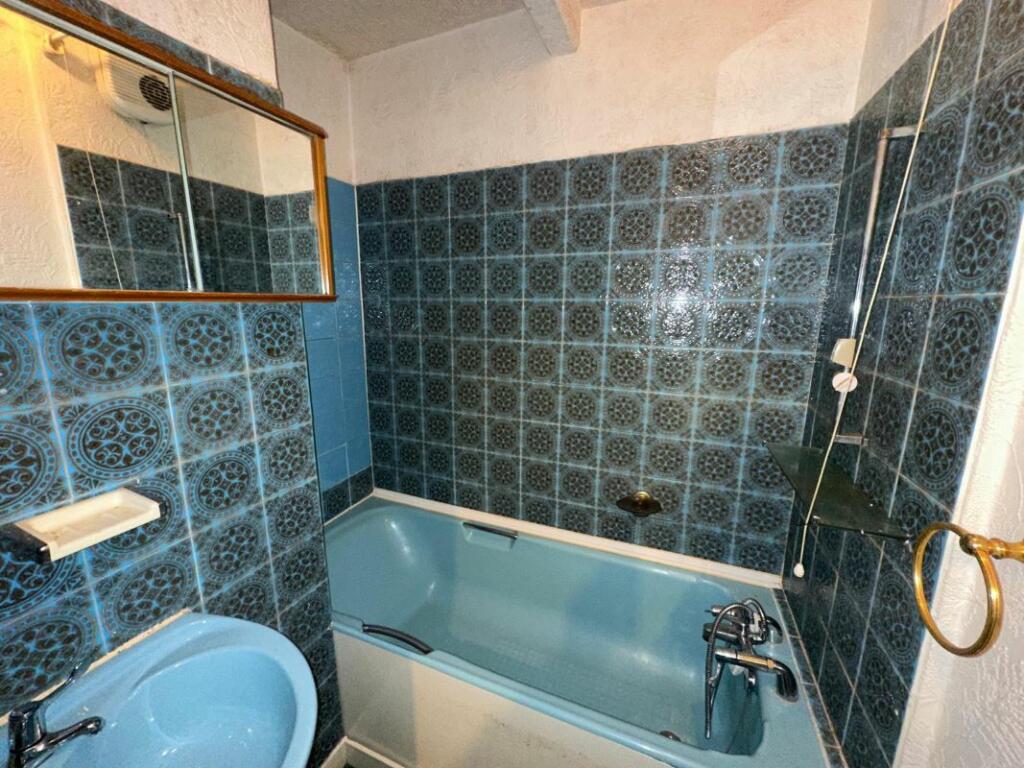 Additional property image - 525 Ridgacre Road West, Quinton, Birmingham, B32 1AT
