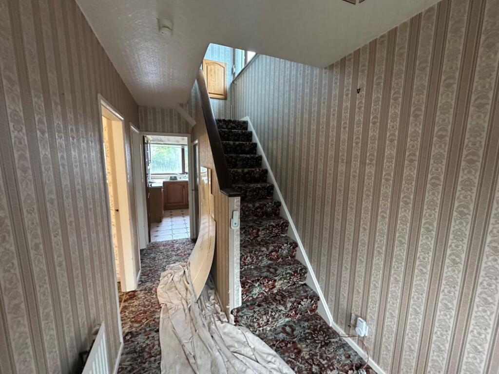 Additional property image - 1 Romsley Close, Rednal, Birmingham, B45 9UX