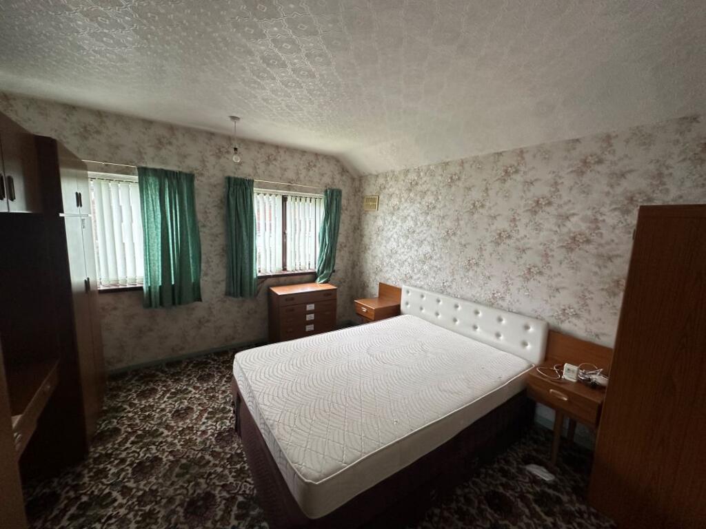 Additional property image - 1 Romsley Close, Rednal, Birmingham, B45 9UX