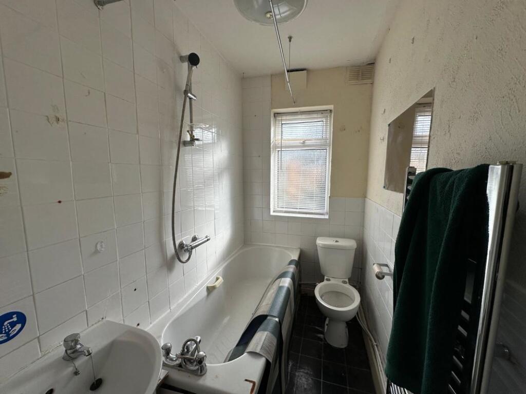 Additional property image - 451 Flaxley Road, Stechford, Birmingham, B33 9ED