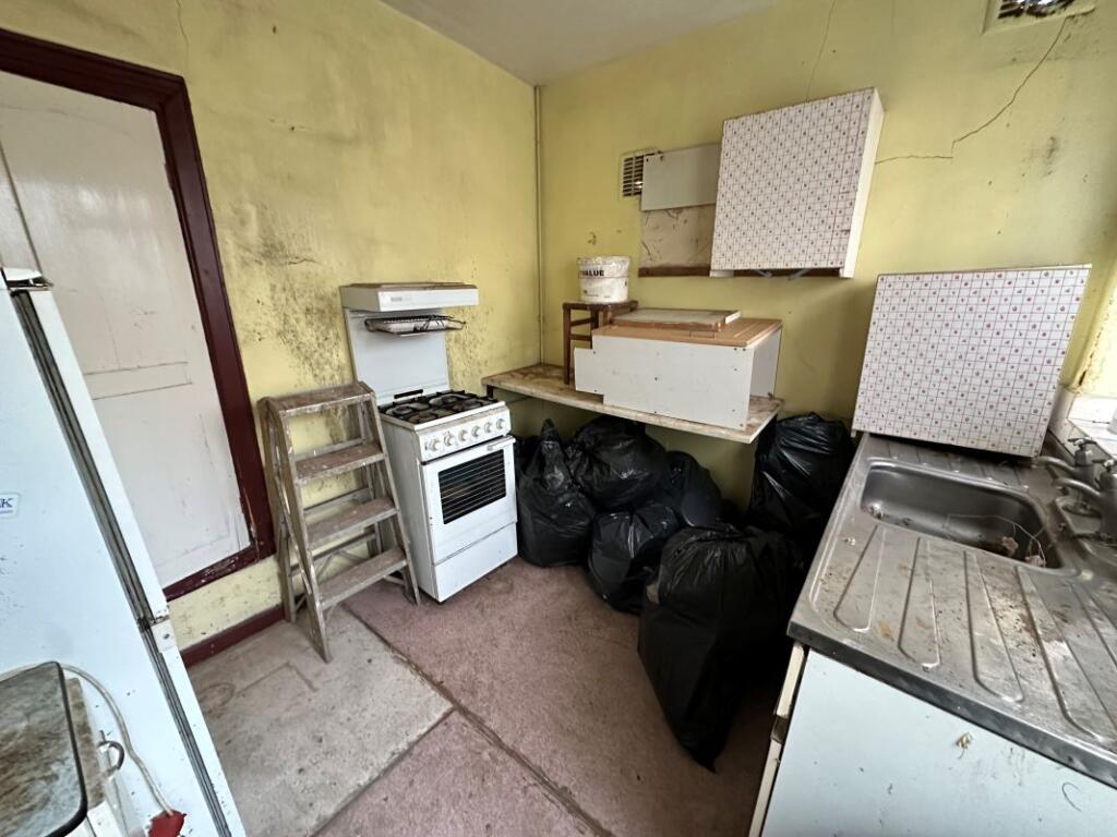 Additional property image - 25 Braithwaite Road, Sparkbrook, Birmingham, B11 1LB