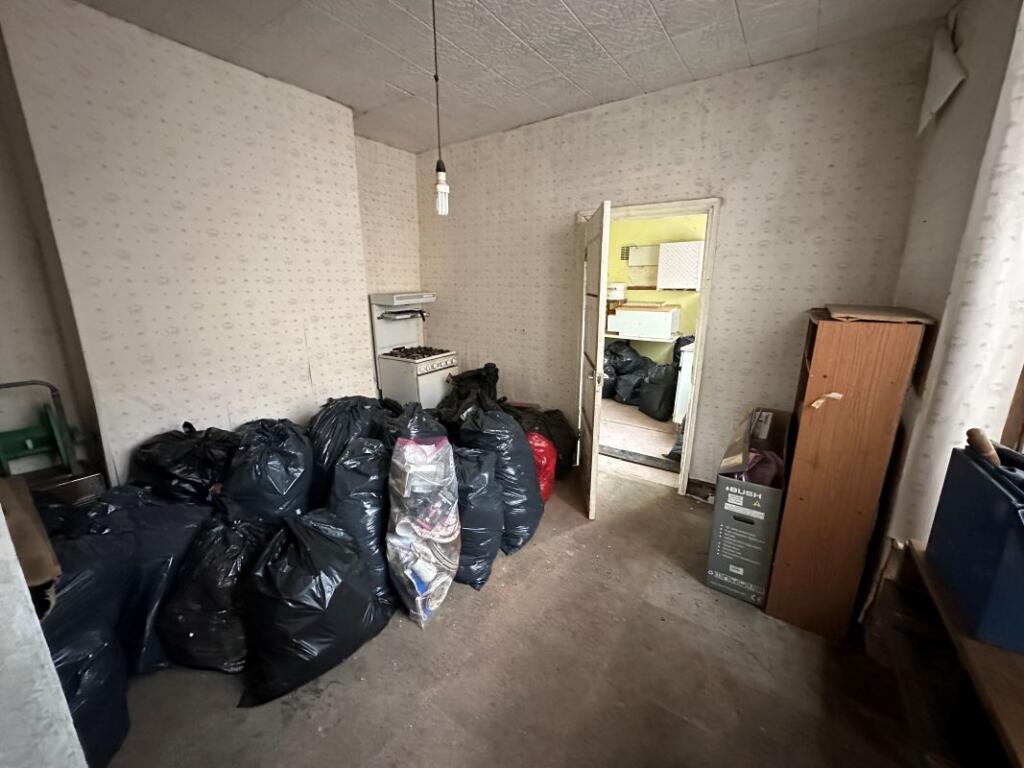 Additional property image - 25 Braithwaite Road, Sparkbrook, Birmingham, B11 1LB