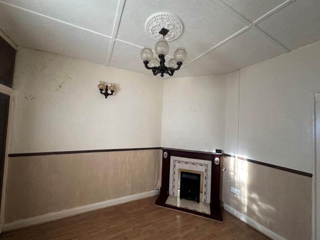 Additional property image - 18 Yew Tree Road, Smethwick, B67 6PW