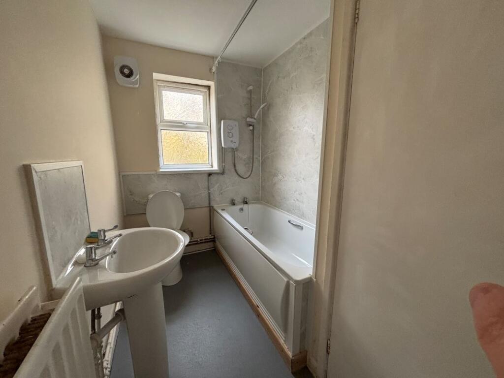 Additional property image - 22 Highbury Road, Smethwick, B66 1QX