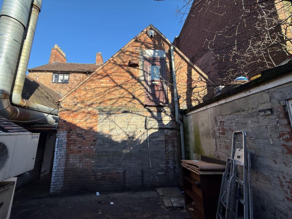 Additional property image - 62 Church Street, Tamworth, Staffordshire, B79 7DF