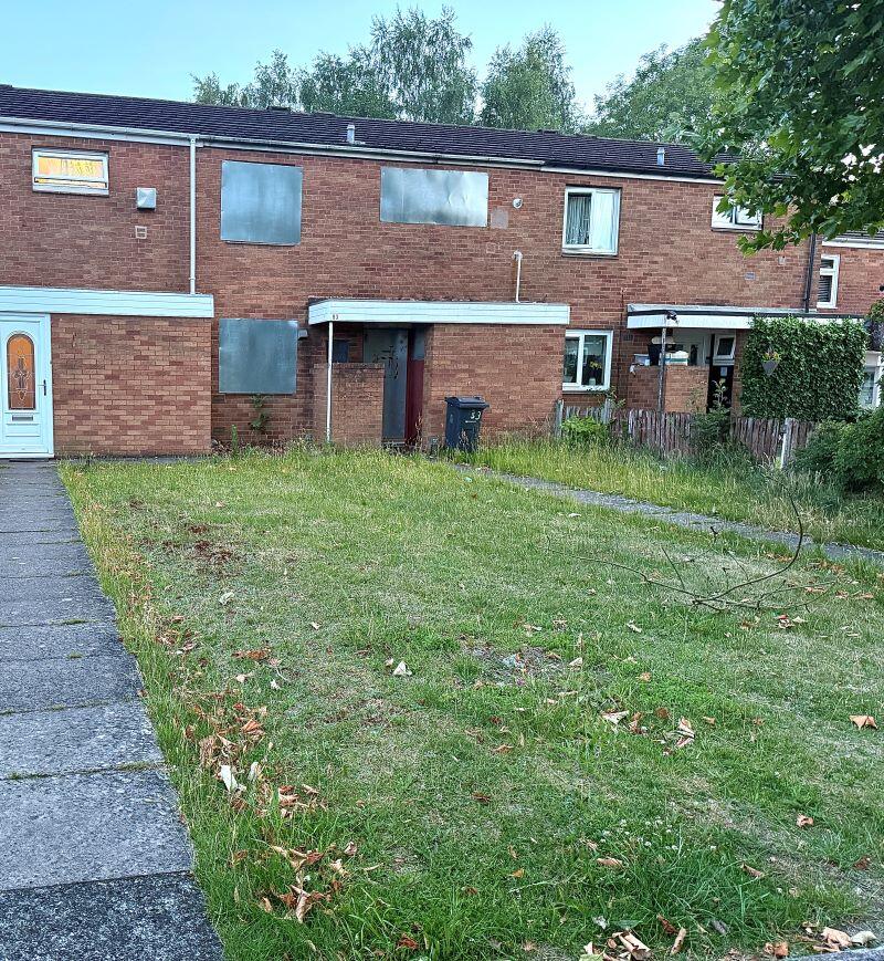 Main image of property: 83 Edmonton Avenue, Kingstanding, Birmingham, B44 0XE