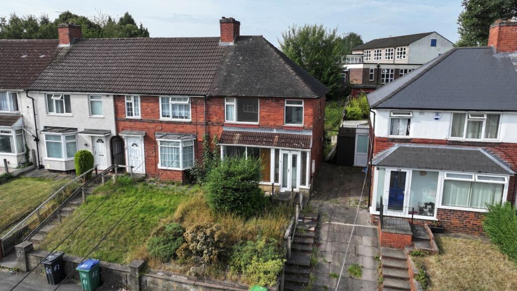Main image of property: 60 Auckland Road, Smethwick, B67 7AU