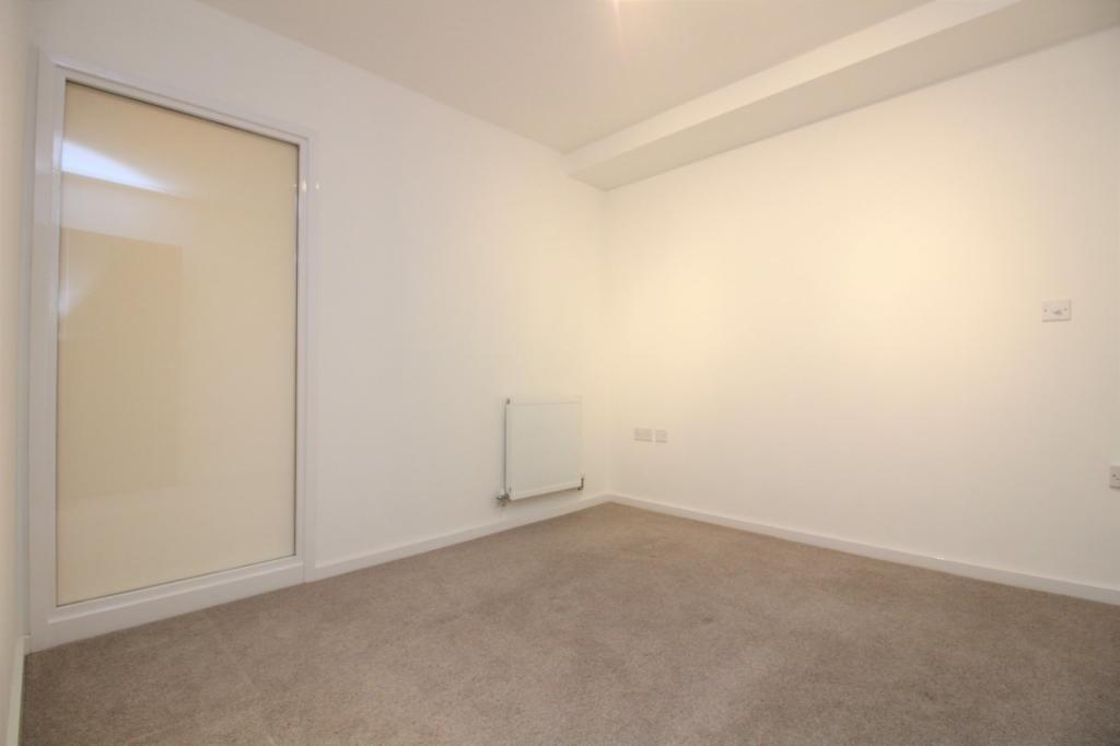 1 bedroom apartment for sale in High Street, Nailsea, North Somerset, BS48
