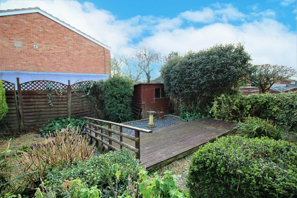 3 bedroom bungalow for sale in Clarken Close, Nailsea, North Somerset, BS48