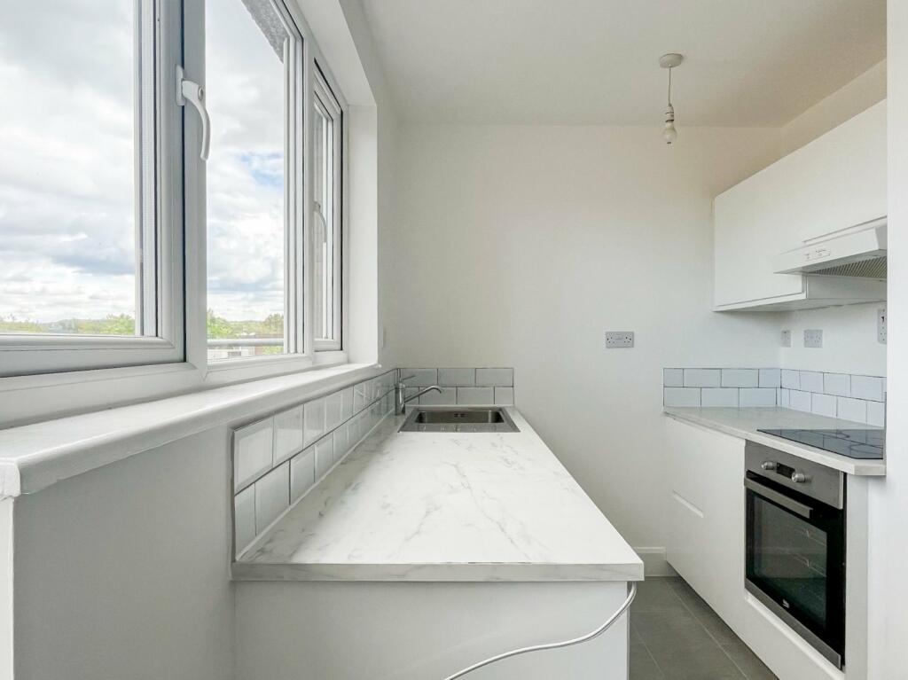 Additional property image - Somerset Square, Nailsea, North Somerset, BS48