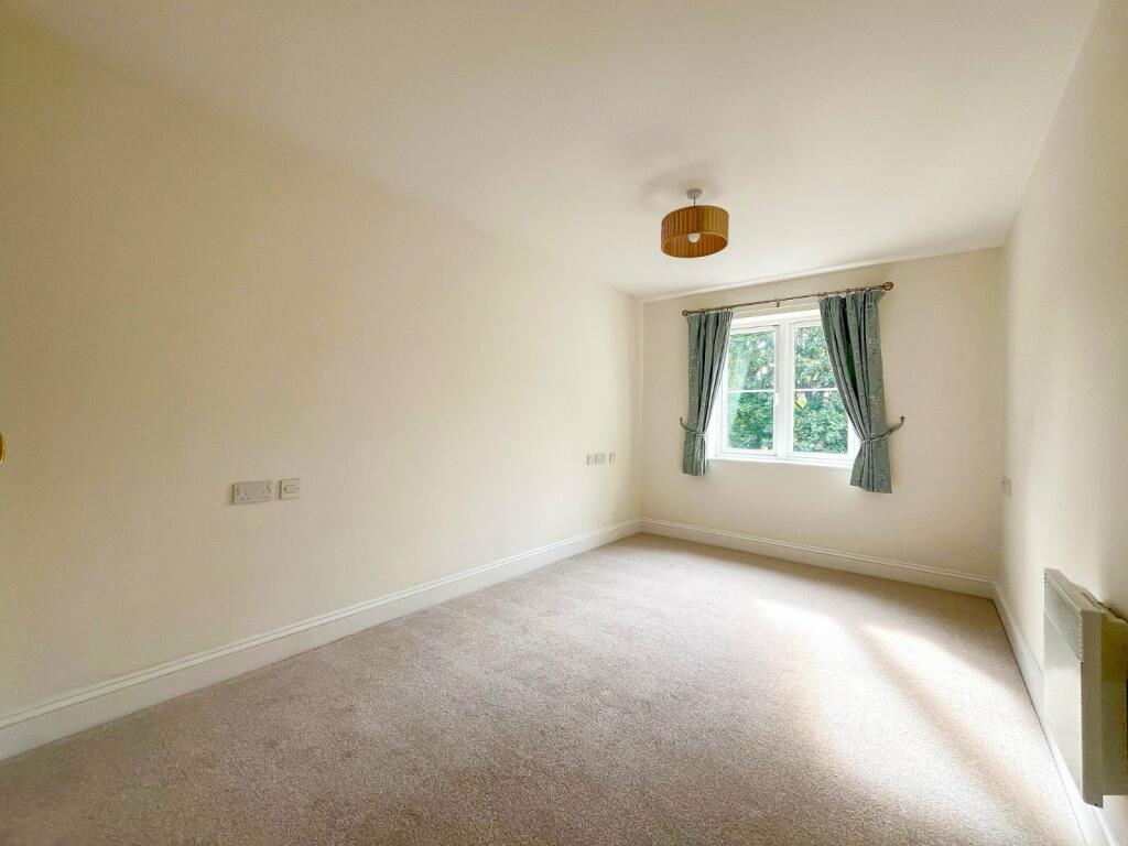 Additional property image - Silver Street, Nailsea, North Somerset, BS48