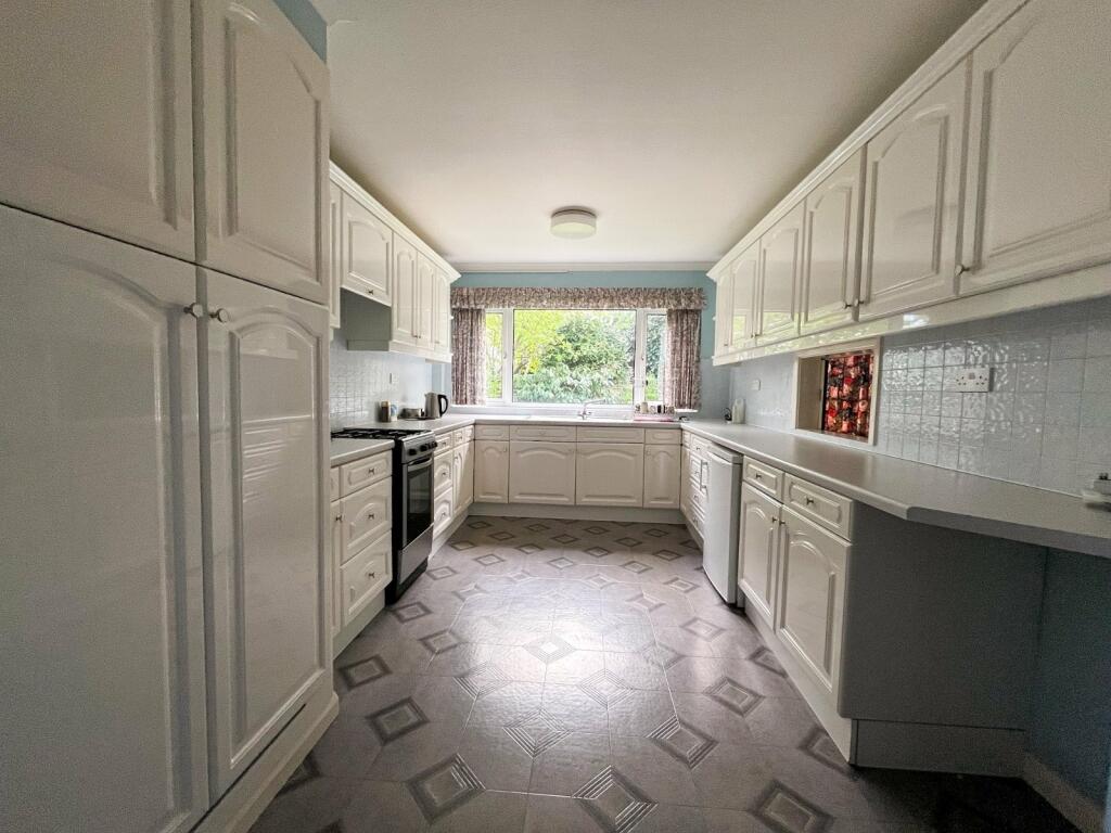 Additional property image - Rushmoor Grove, Backwell, North Somerset, BS48