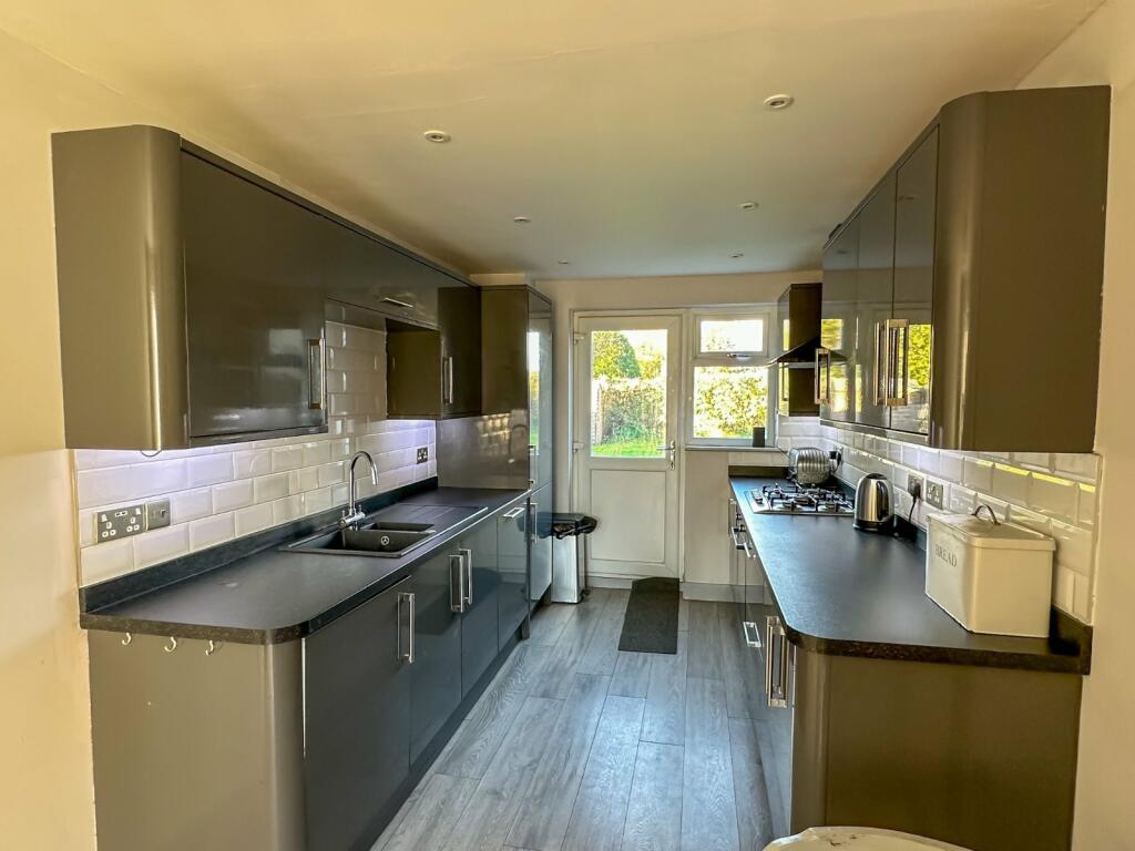 Additional property image - White Oak Way, Nailsea, North Somerset, BS48