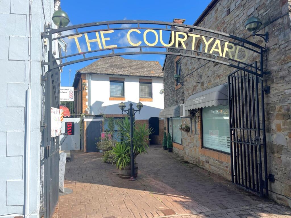 Main image of property: High Street, Nailsea, North Somerset, BS48