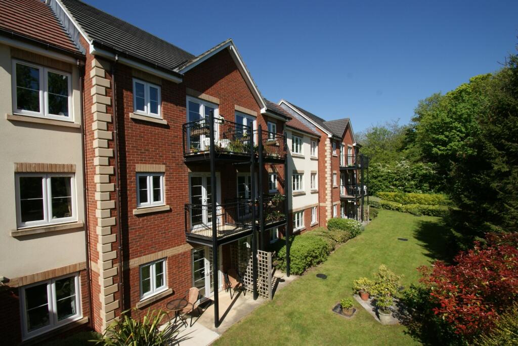 Main image of property: Silver Street, Nailsea, North Somerset, BS48