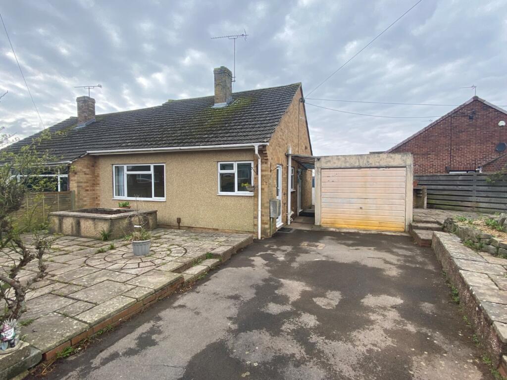 Main image of property: Gilbeck Road, Nailsea, North Somerset, BS48