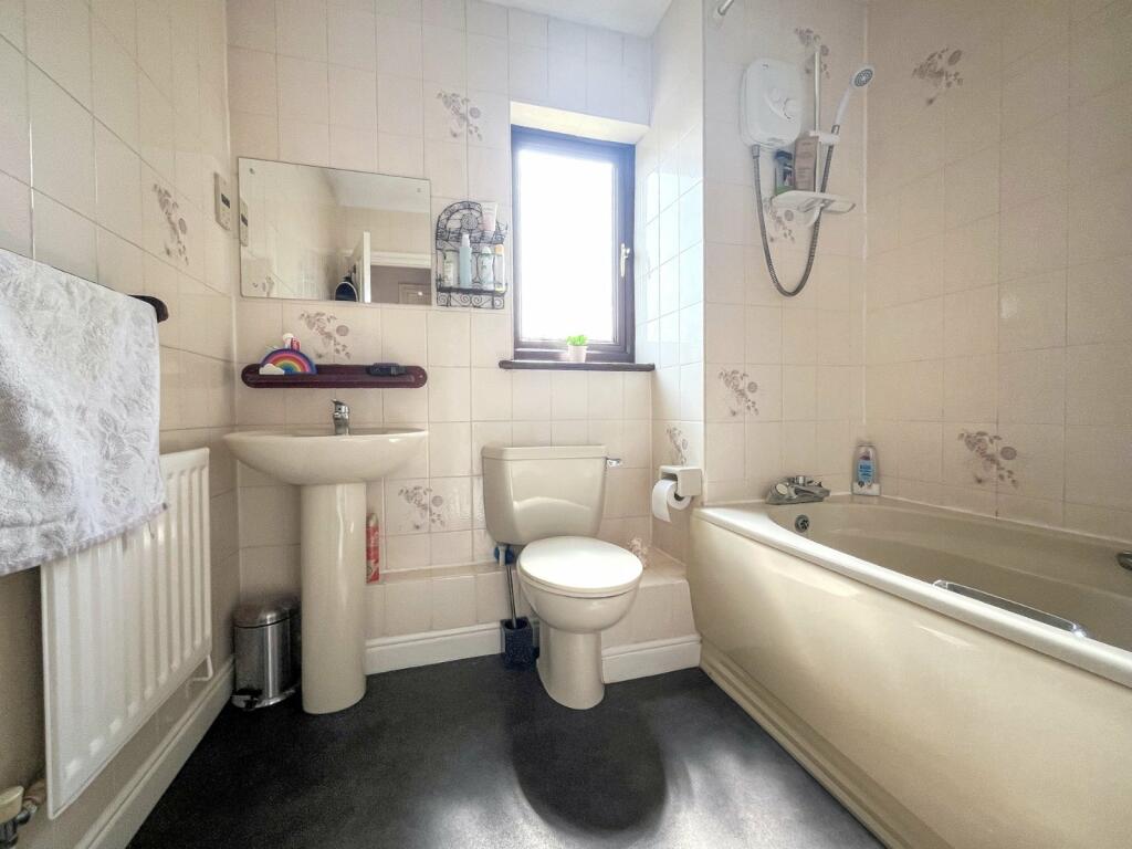 Additional property image - Kellways, Backwell, North Somerset, BS48