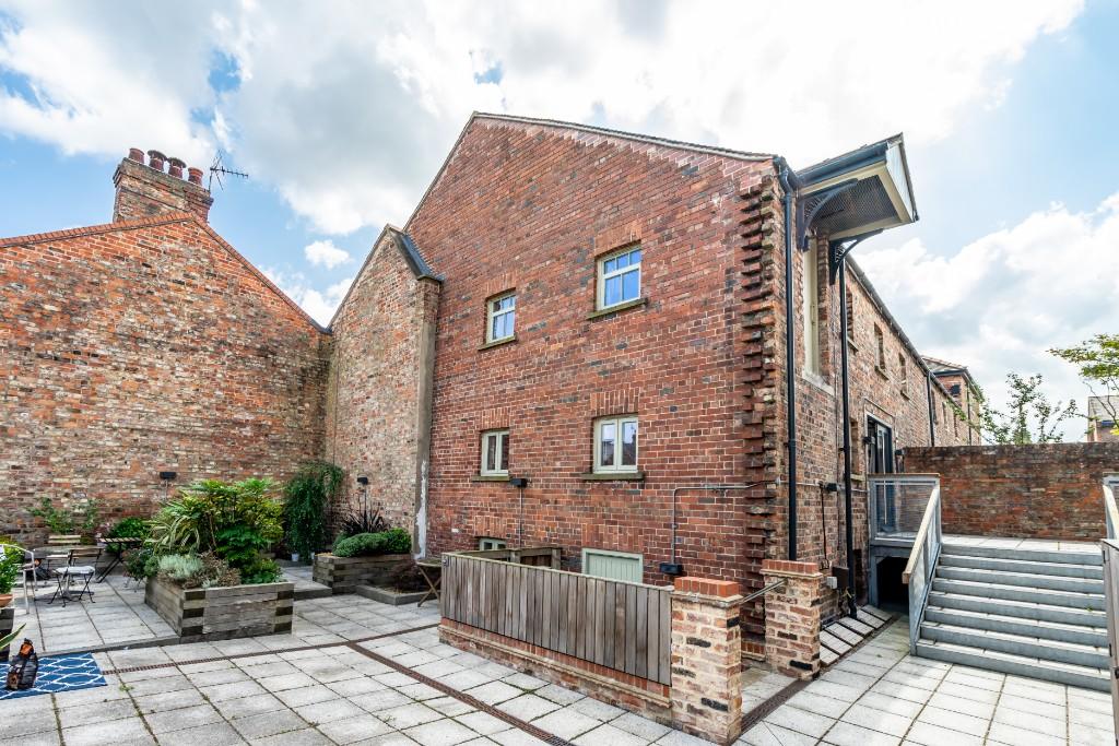 Main image of property: 1 Clementhorpe Maltings, Lower Ebor Street, York, North Yorkshire, YO23