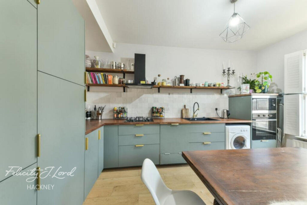 Main image of property: Reighton Road, London