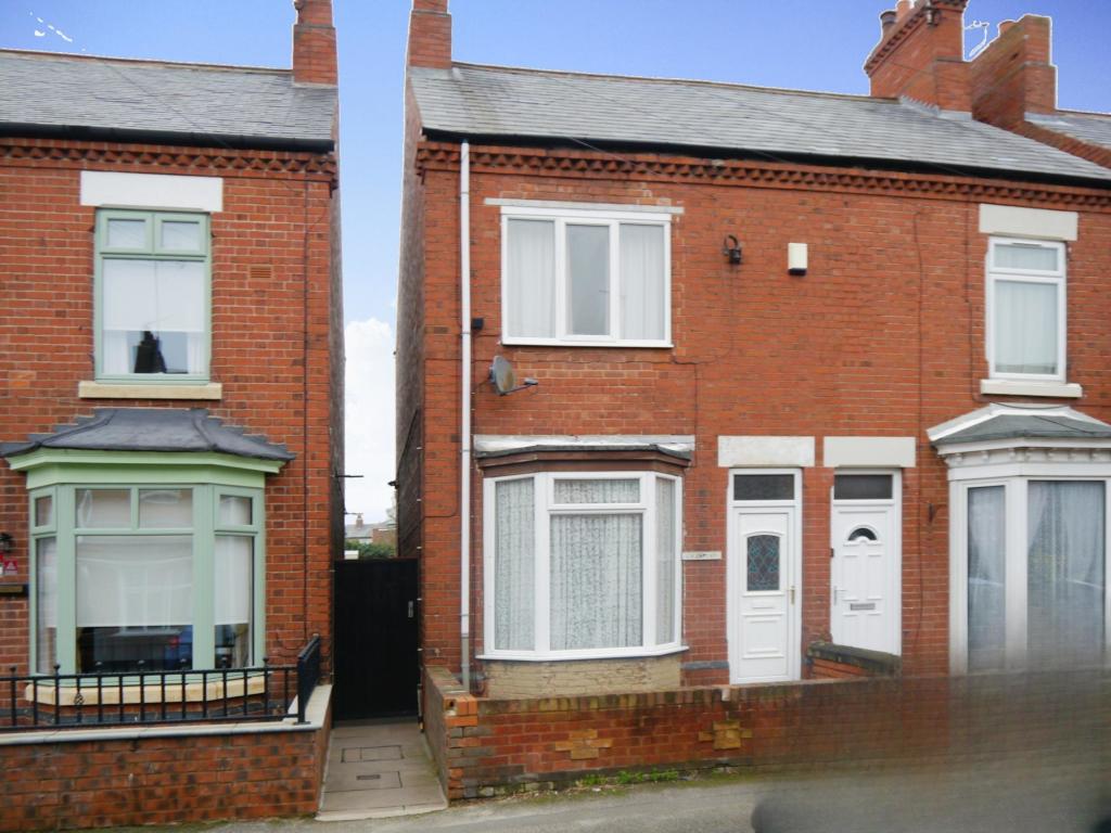 4 bedroom semidetached house for sale in Kilton Road, Worksop, S80