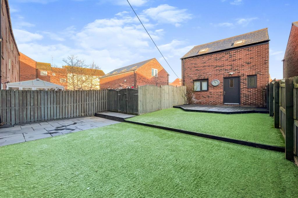 5 bedroom town house for sale in Davy Road, Allerton Bywater