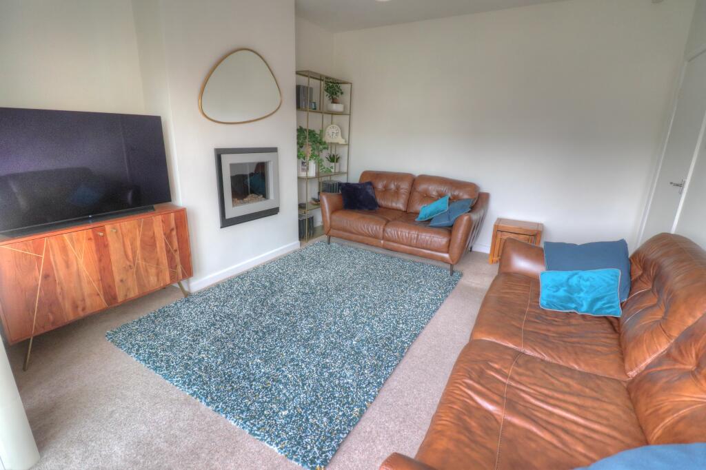 3 bedroom semidetached house for sale in Colby Road, Thurmaston