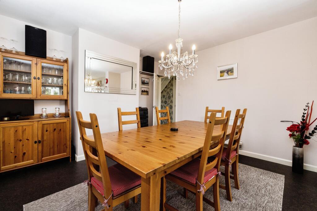 4 bedroom detached house for sale in Boultham Park Road, Lincoln, LN6