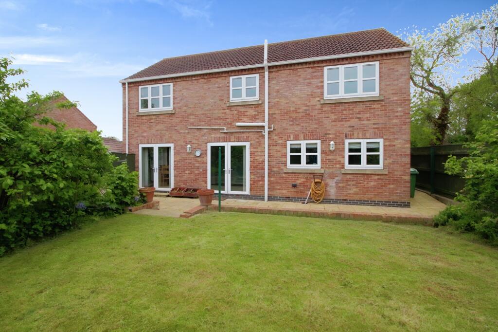 4 bedroom detached house for sale in Station Road, Keyingham, Hull, HU12
