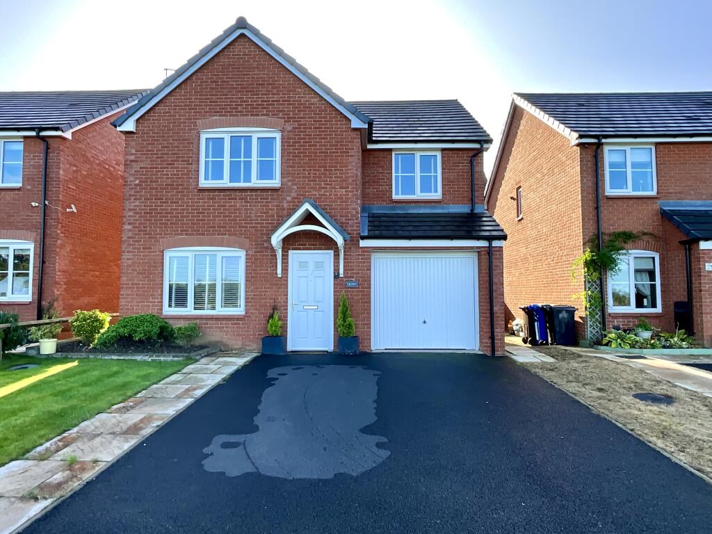 4 bedroom detached house for sale in Merryton Close, Derby, DE21