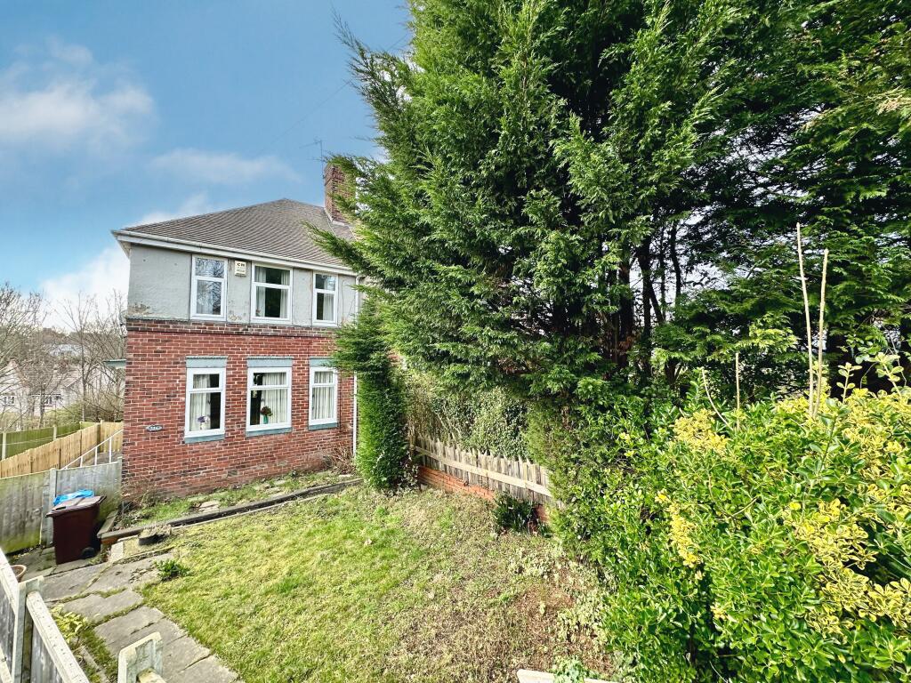 3 bedroom semidetached house for sale in Southey Green Road, Sheffield, S5
