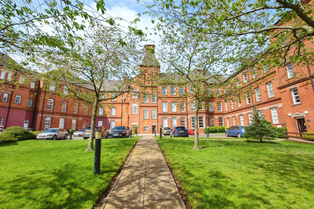 2 bedroom apartment for sale in Ockbrook Drive, Nottingham, NG3