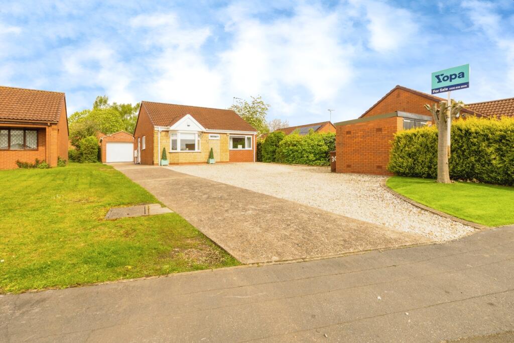 3 bedroom bungalow for sale in Elsham Crescent, Lincoln, LN6