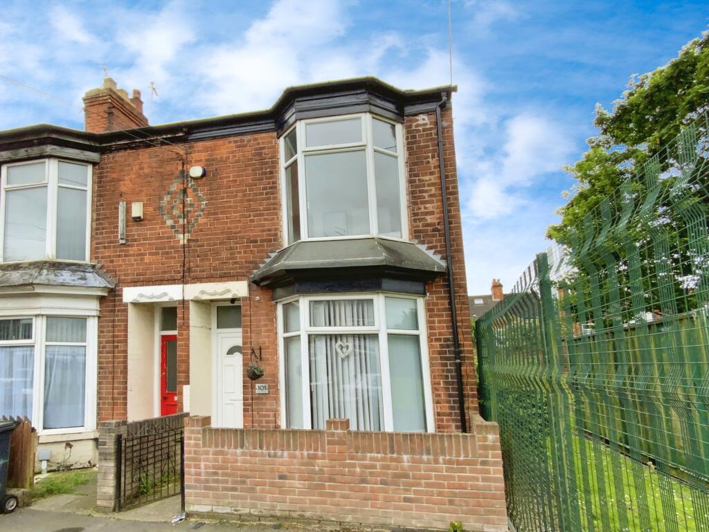 3 bedroom end of terrace house for sale in Edgecumbe Street, Hull, HU5
