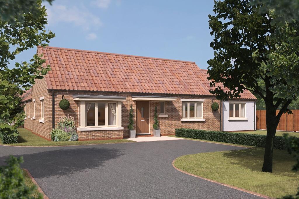 4 bedroom detached house for sale in Waterford Lane, Cherry Willingham, LN3