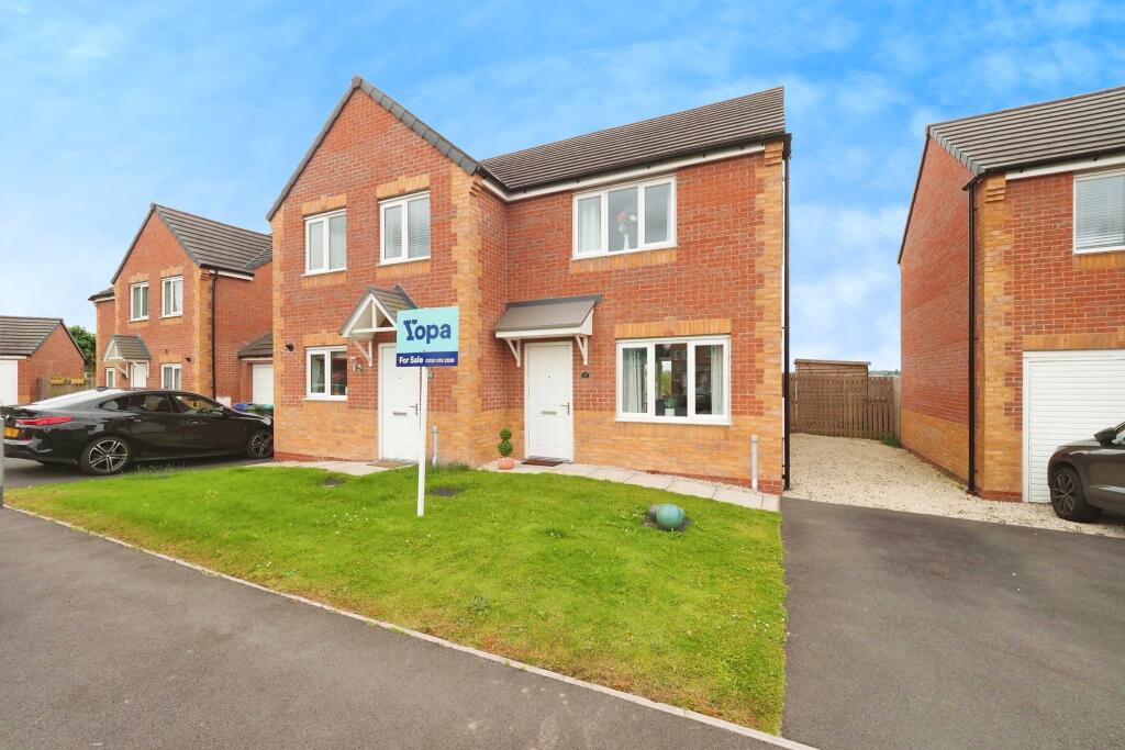 2 bedroom semidetached house for sale in Sherwood Close, Mansfield, NG18