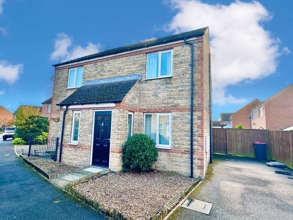 2 bedroom semidetached house for sale in Kensington Close, Sheffield, S25