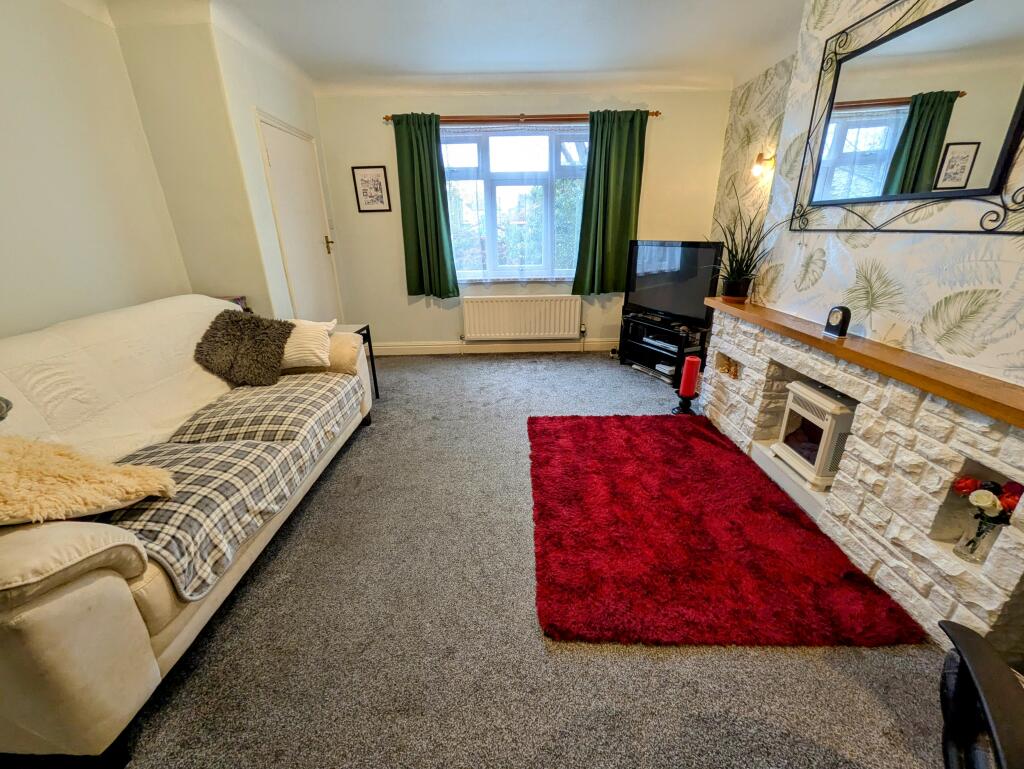 Additional property image - Westcliffe Road, Cleckheaton, BD19