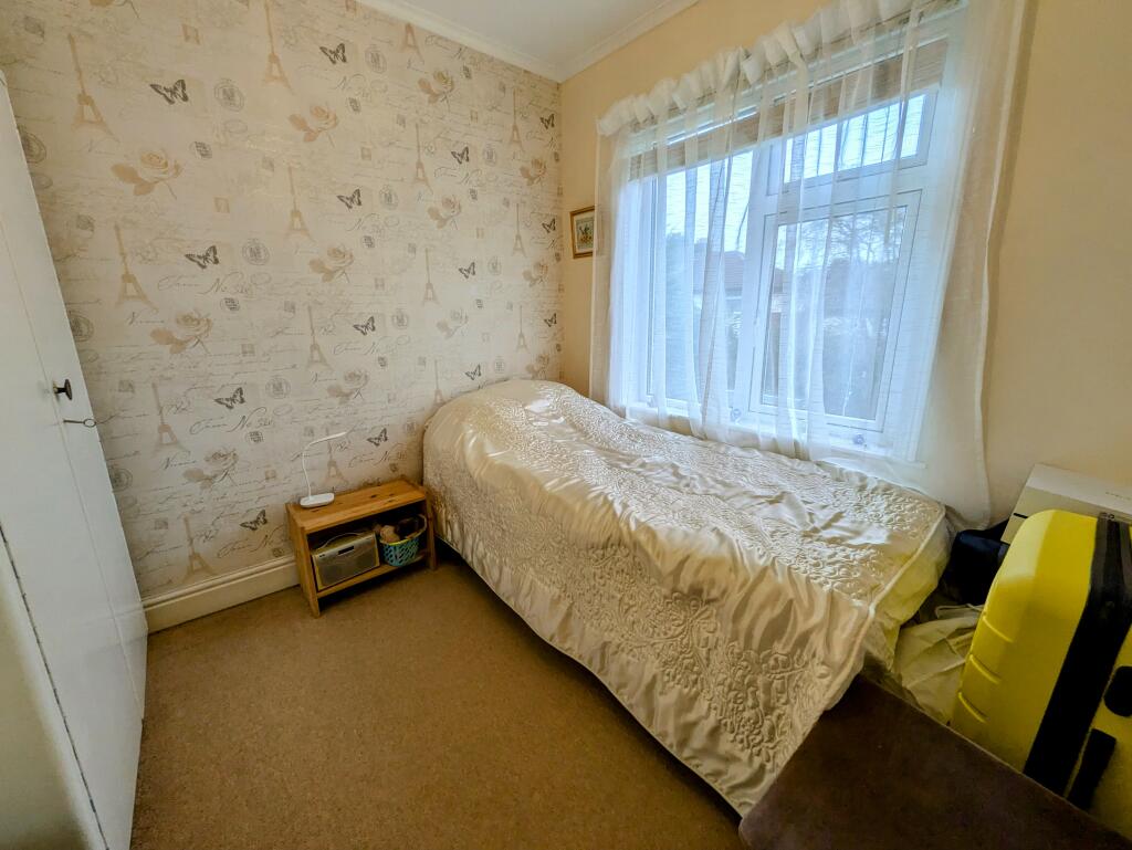 Additional property image - Westcliffe Road, Cleckheaton, BD19