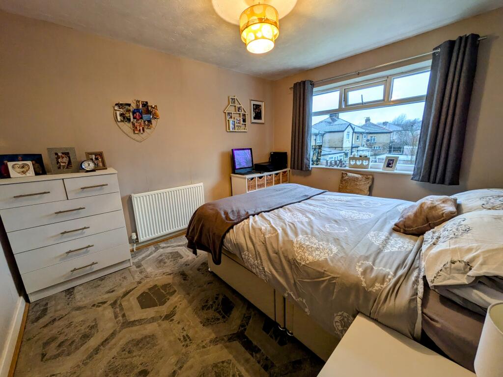 Additional property image - Reevy Drive, Bradford, BD6