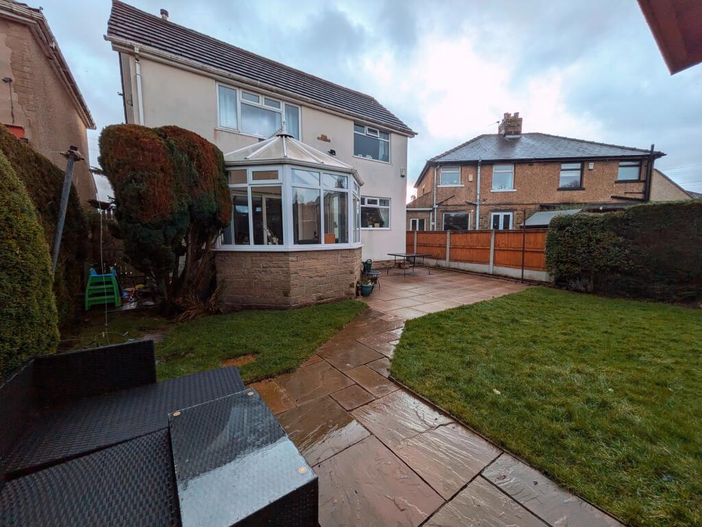 Additional property image - Reevy Drive, Bradford, BD6