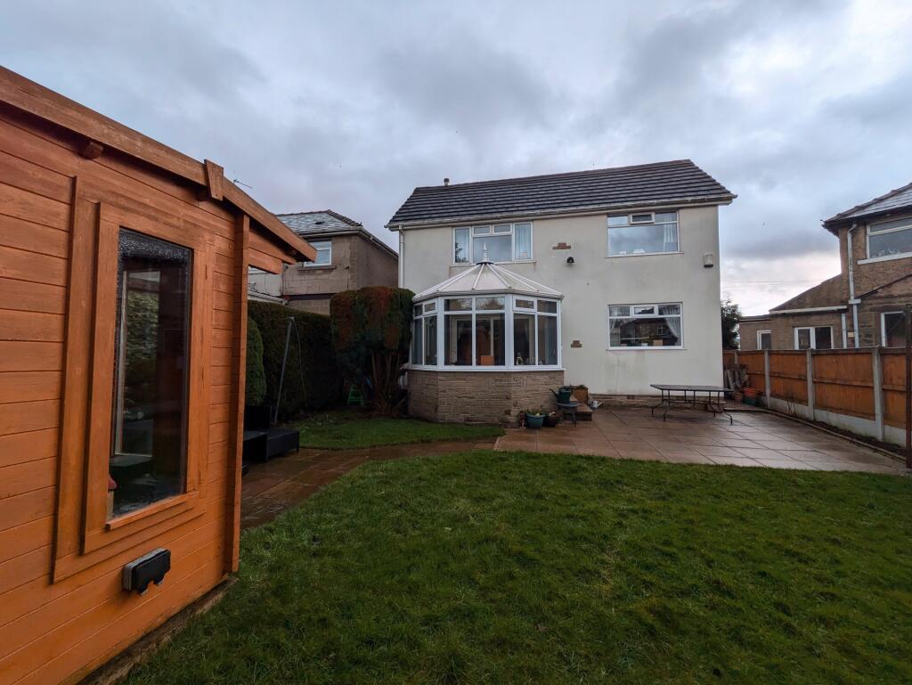 Additional property image - Reevy Drive, Bradford, BD6
