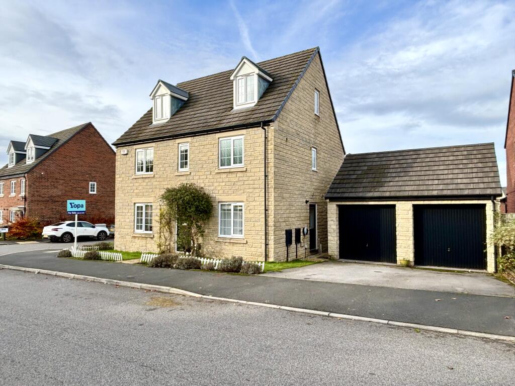 Main image of property: Moseley Beck Avenue, Leeds, LS16