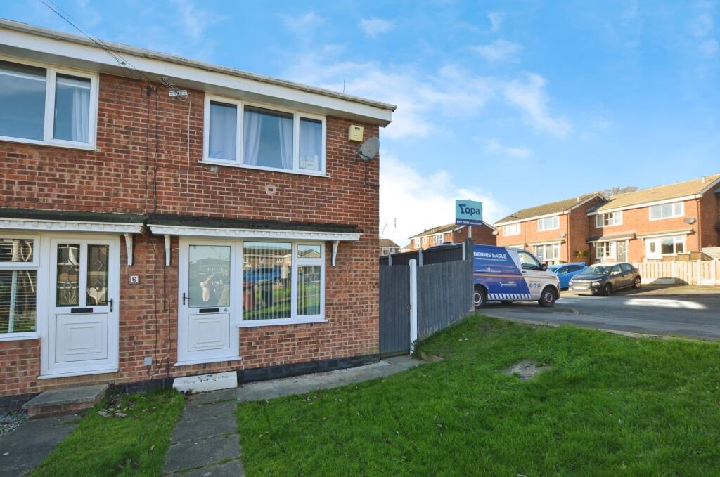 Main image of property: Springfield Close, Sheffield, S21